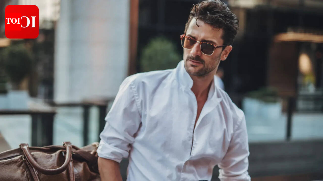 The 5-minute rule every single man should know, according to a dating coach