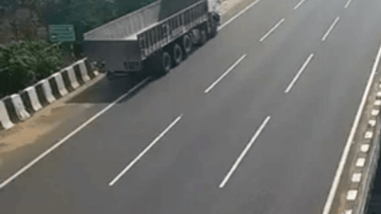 Video: Speeding bike crashes into parked lorry, kills mother-son duo in Andhra Pradesh