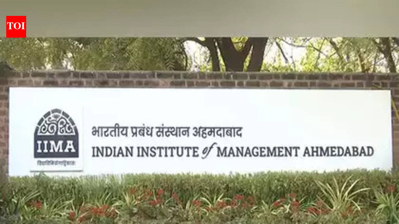 IIM Ahmedabad PGP 2026 batch records 100% placement; consulting firms lead hiring