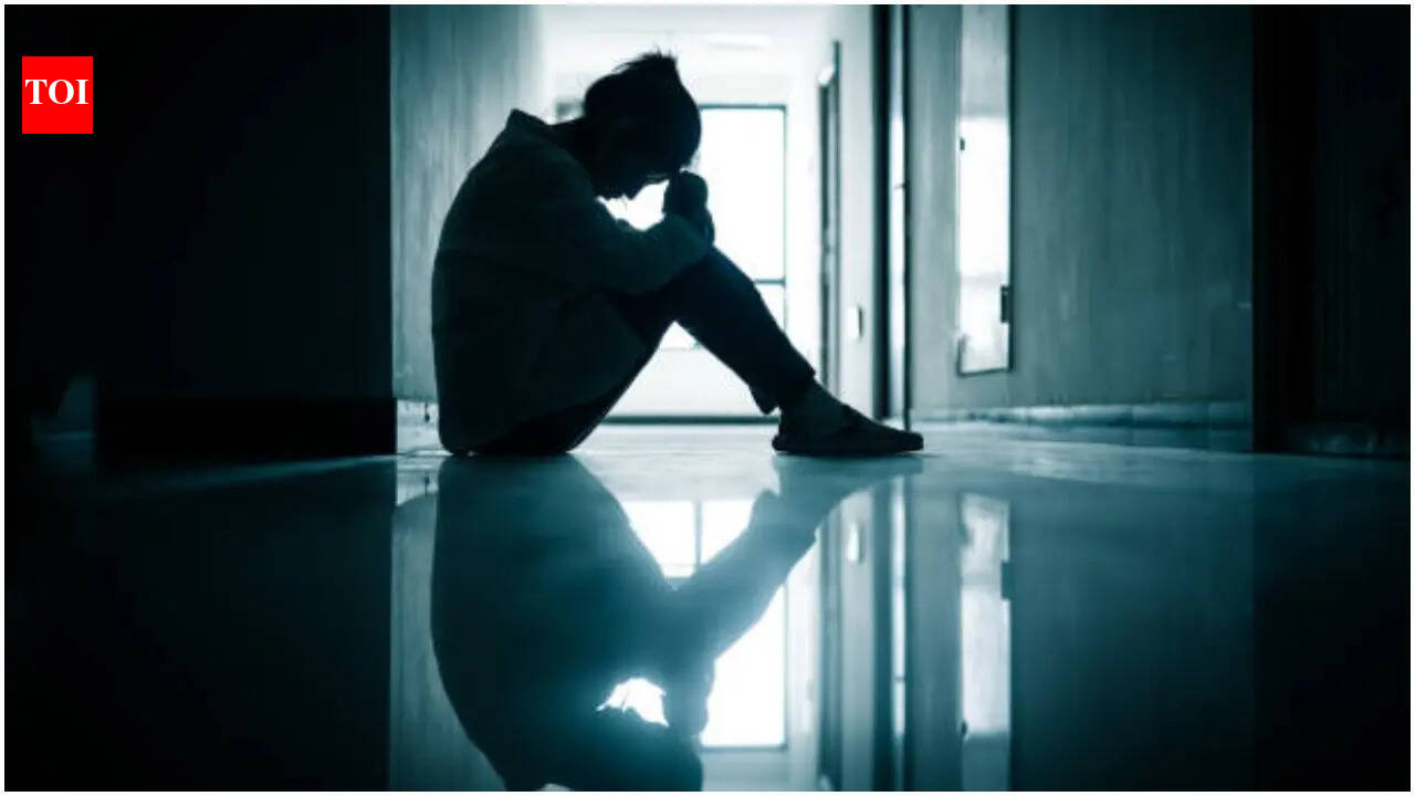 Why are more young women feeling dizzy and fatigued without a clear cause?