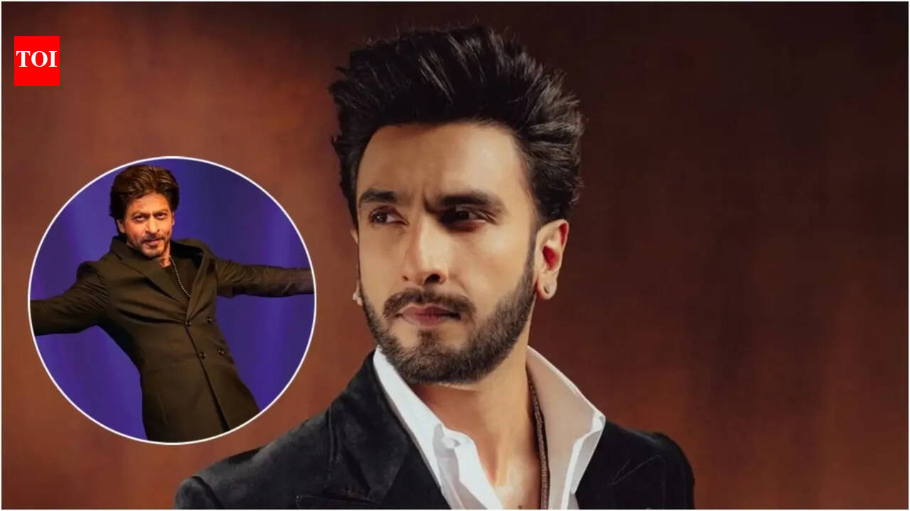 When 'Dhurandhar' star Ranveer Singh cried on stage while receiving an award; Shah Rukh Khan said, 'Rona toh humein chahiye'