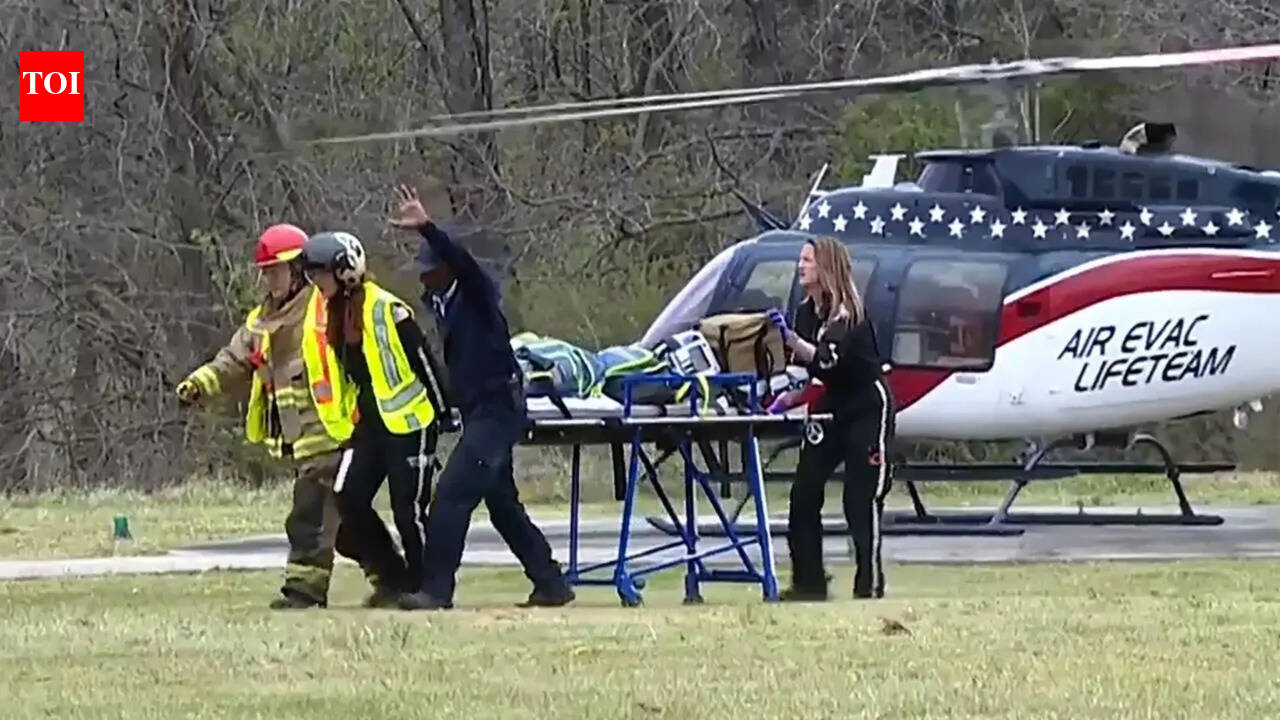‘A parent’s worst nightmare’: 2 students killed, several injured in Tennessee school bus crash