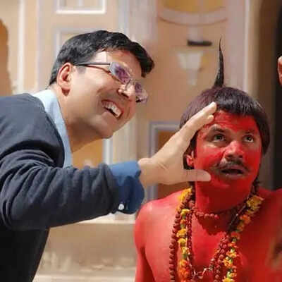 Akshay Kumar and Rajpal Yadav recreate iconic 'Paani' scene from Bhool Bhulaiyaa