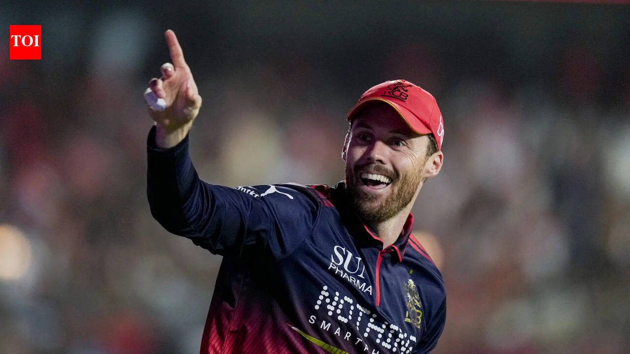 Phil Salt steals the show with outrageous one-handed catch to remove Ishan Kishan – Watch | Cricket News – The Times of India