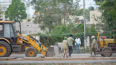 Mysuru City Corporation launches night cleaning drive in 5 places