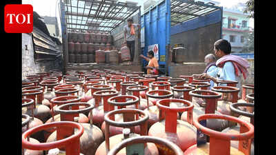 Nalanda DM dismisses LPG shortage rumours
