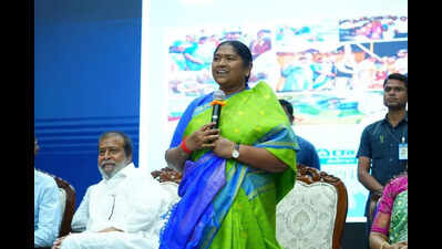 Rs 563 cr released for Bhagiratha, Cheyutha not cancelled arbitrarily, says Seethakka