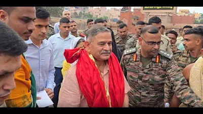 army-chief-general-upendra-dwivedi-visits-shree-jagannath-temple-in-puri.jpg