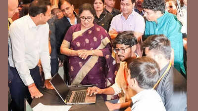  CM Rekha Gupta