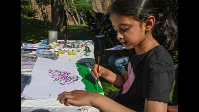 Nature lovers come together to celebrate Earth Hour in Sanjay Van