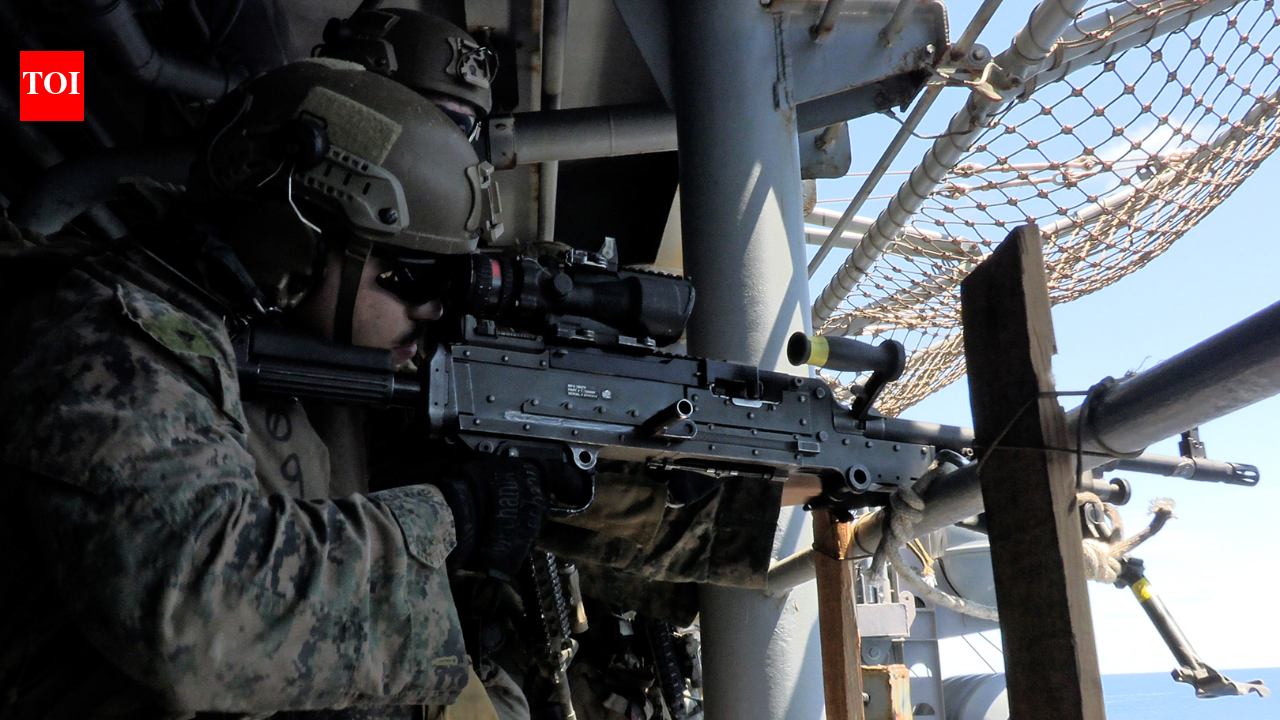 USS Tripoli arrives with 3,500 troops, fuels speculation of US ground operations in Iran