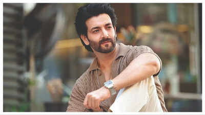 Vineet Raina makes international debut with On Different Grounds