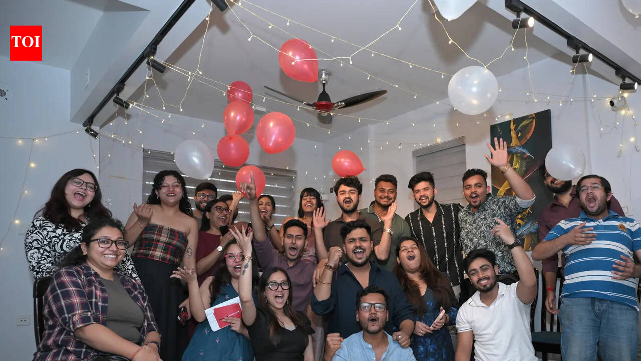 Kolkata sees rise of ‘offline dating’ as home-style meetups draw young crowds