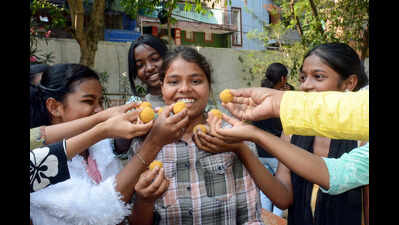 Three Nalanda students among Top 10
