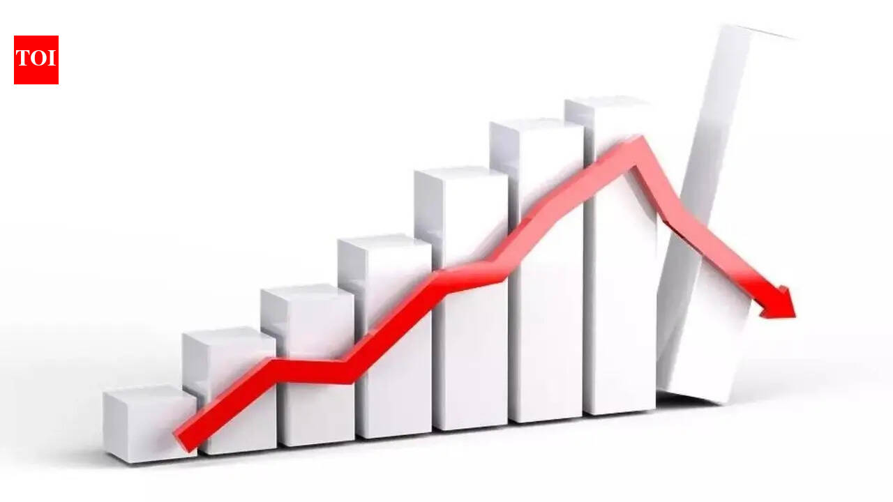 Foreign brokerages cut India Inc’s earnings, index targets