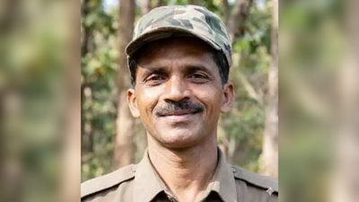 Maoist commander Chelluru Narayana Rao 'Somanna' surrenders in Vijayawada