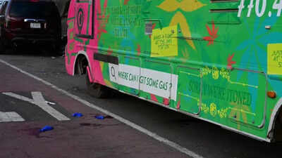 ब्रोंक्स में देर रात हुए हमले में मोबाइल पॉट डिस्पेंसरी के पास एक व्यक्ति की चाकू मारकर हत्या कर दी गई