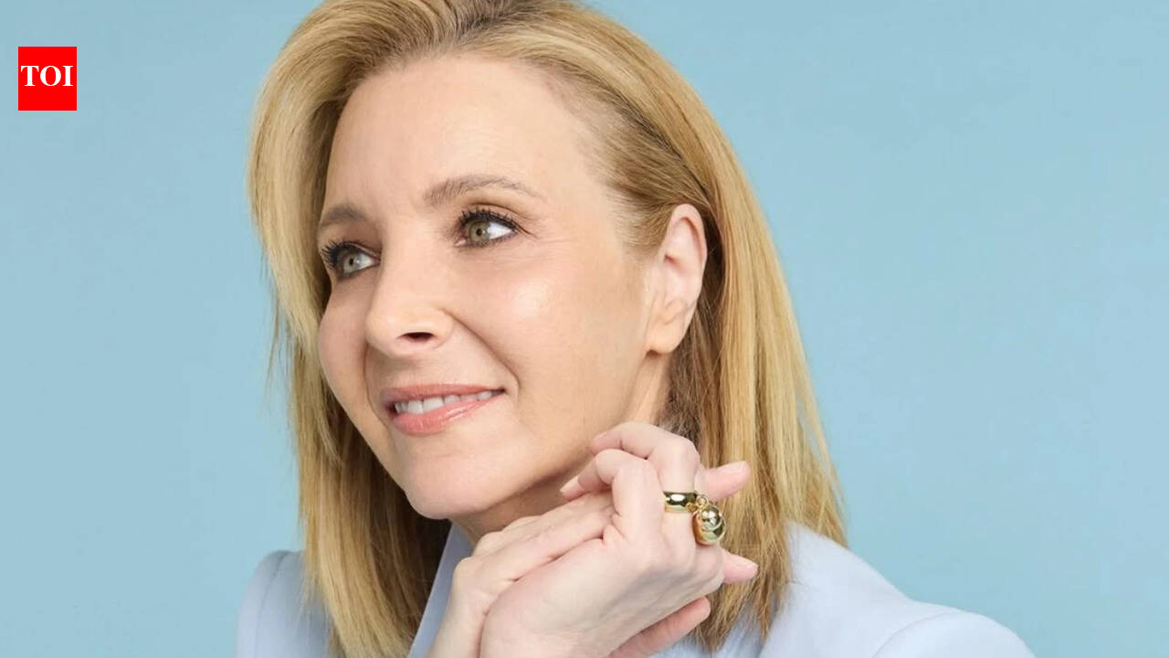 Lisa Kudrow’s net worth in 2026: How Phoebe Buffay from ‘Friends’ built her USD 130 million fortune
