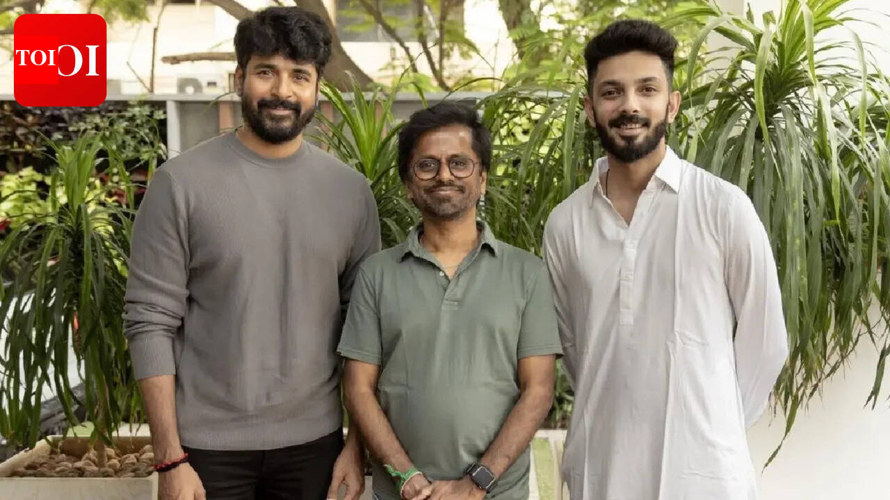 AR Murugadoss faces allegations over Sivakarthikeyan's 'Madharaasi' budget; Producer demands Rs 10 crore compensation from the director