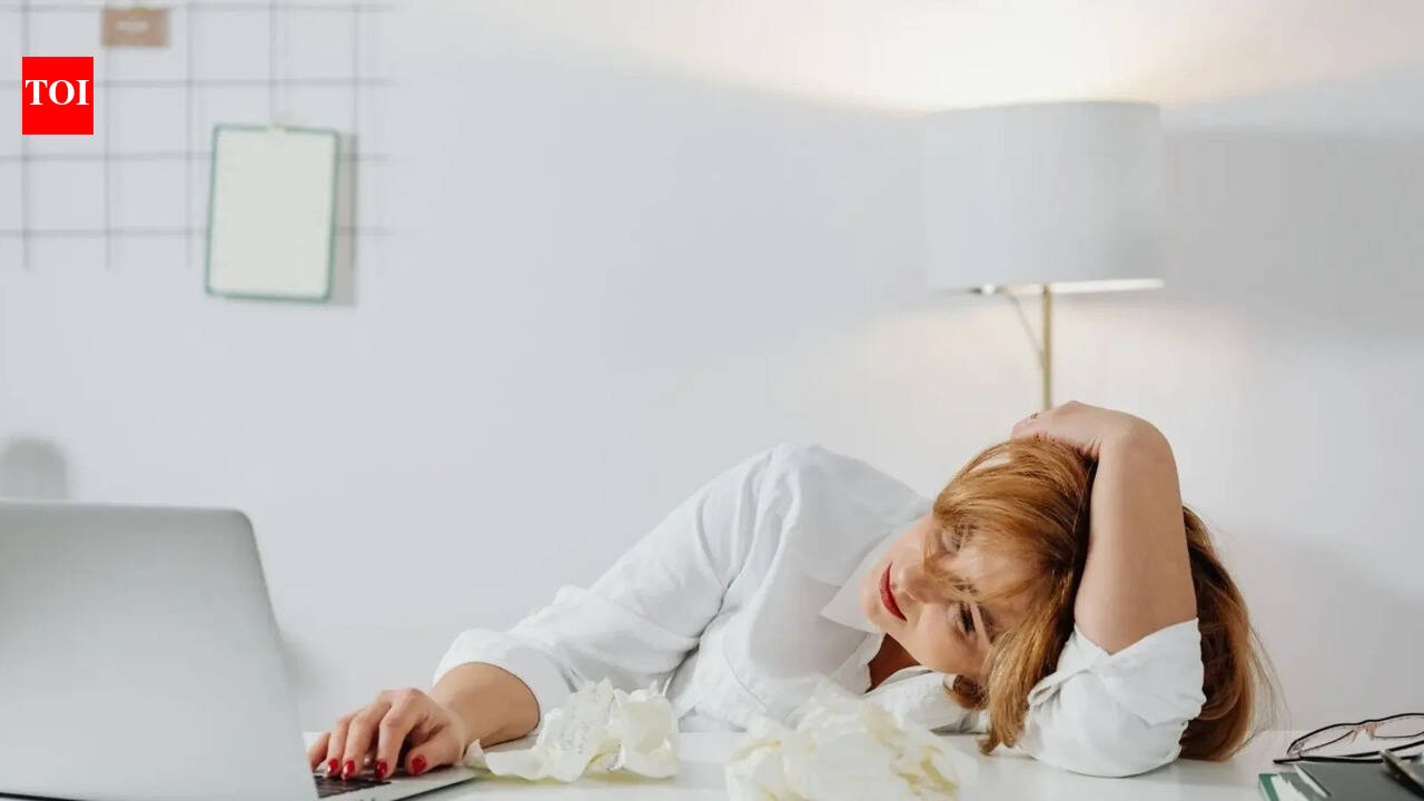 Your body clock is out of sync: How irregular sleep and meal timing affect energy, metabolism, and how to fix it