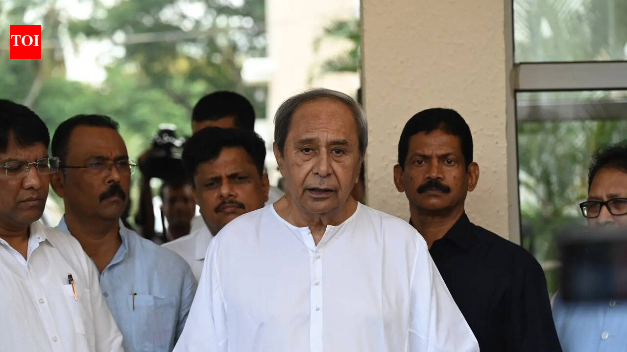 Naveen slams Dubey for comments on Biju; didn’t say anything derogatory: MP