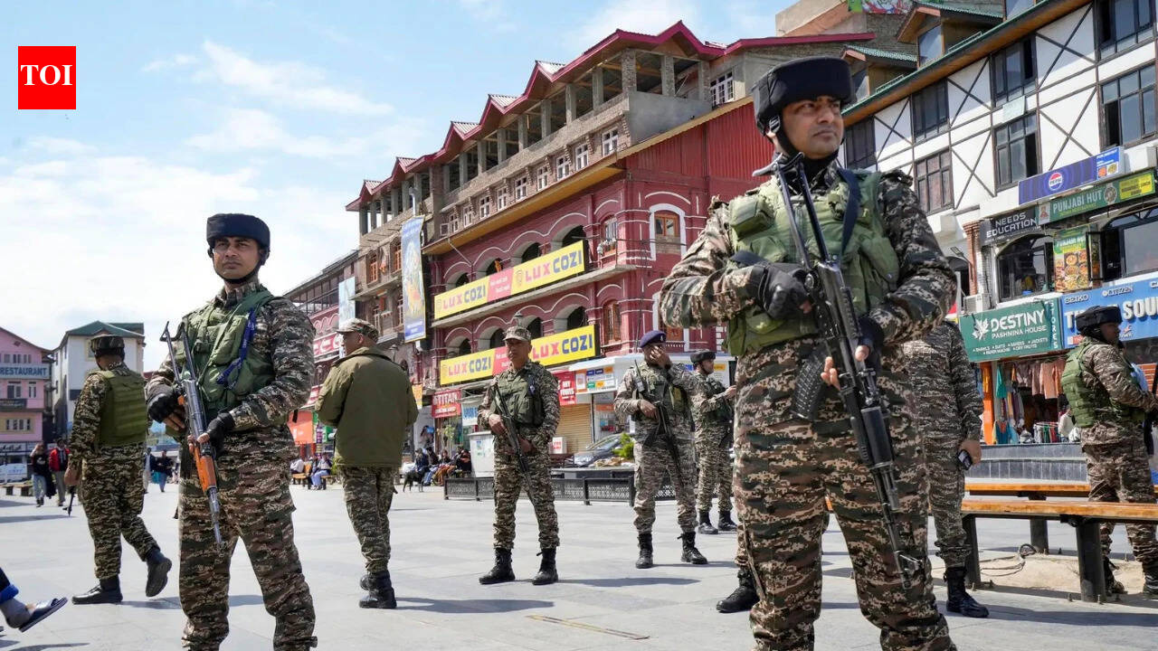 15 major terror groups still have safe haven in Pak: US report