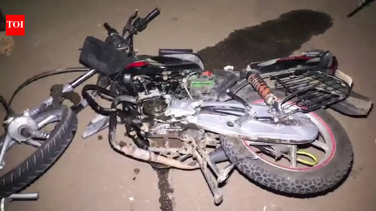 3 dead as trailer truck rams into motorbike in Mirzapur