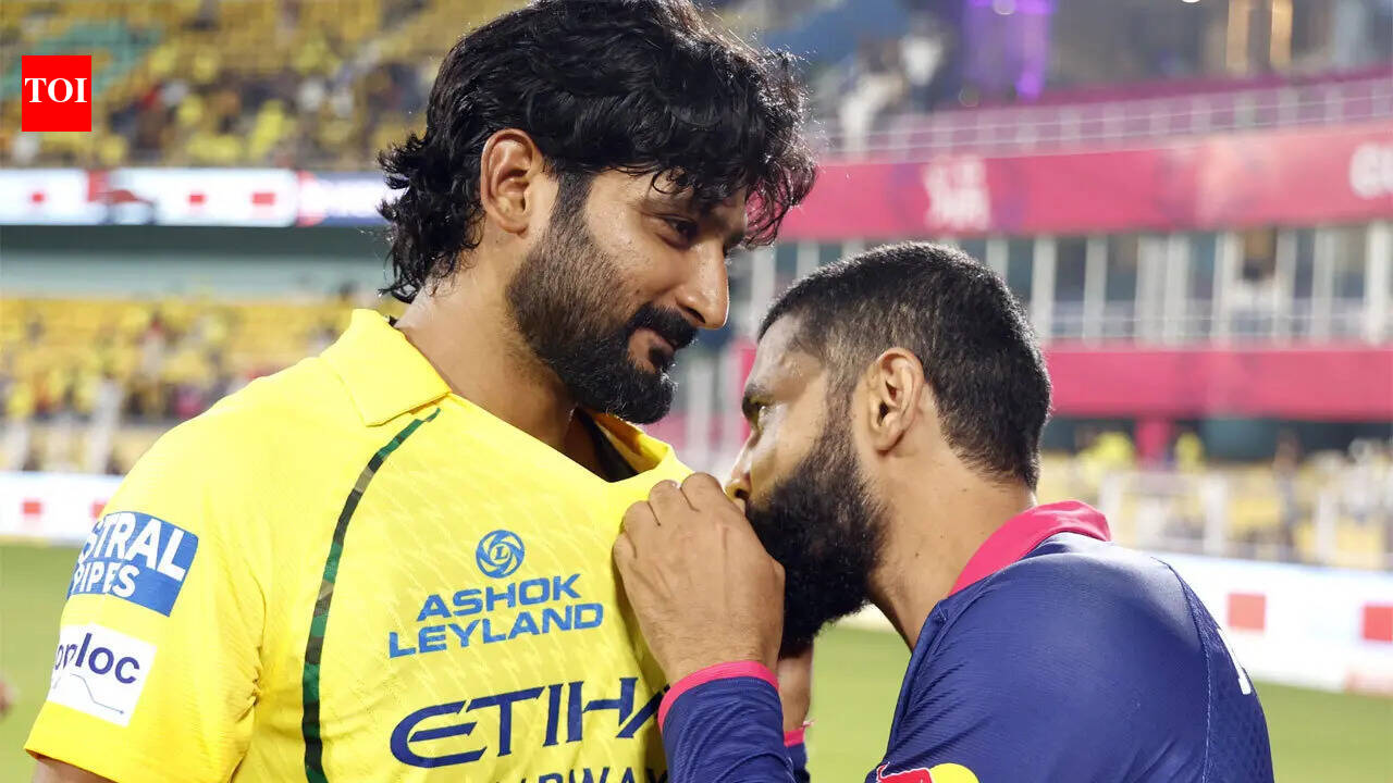 Ravindra Jadeja kisses CSK crest after RR win, emotional moment melts hearts | Cricket News – The Times of India