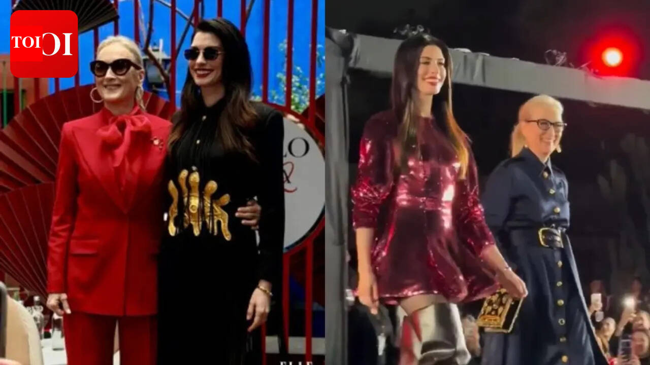 Meryl Streep and Anne Hathaway laugh about falling on sets of 'The Devil Wears Prada 2' at Mexico premiere - WATCH