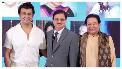  Sonu Nigam and Anup Jalota