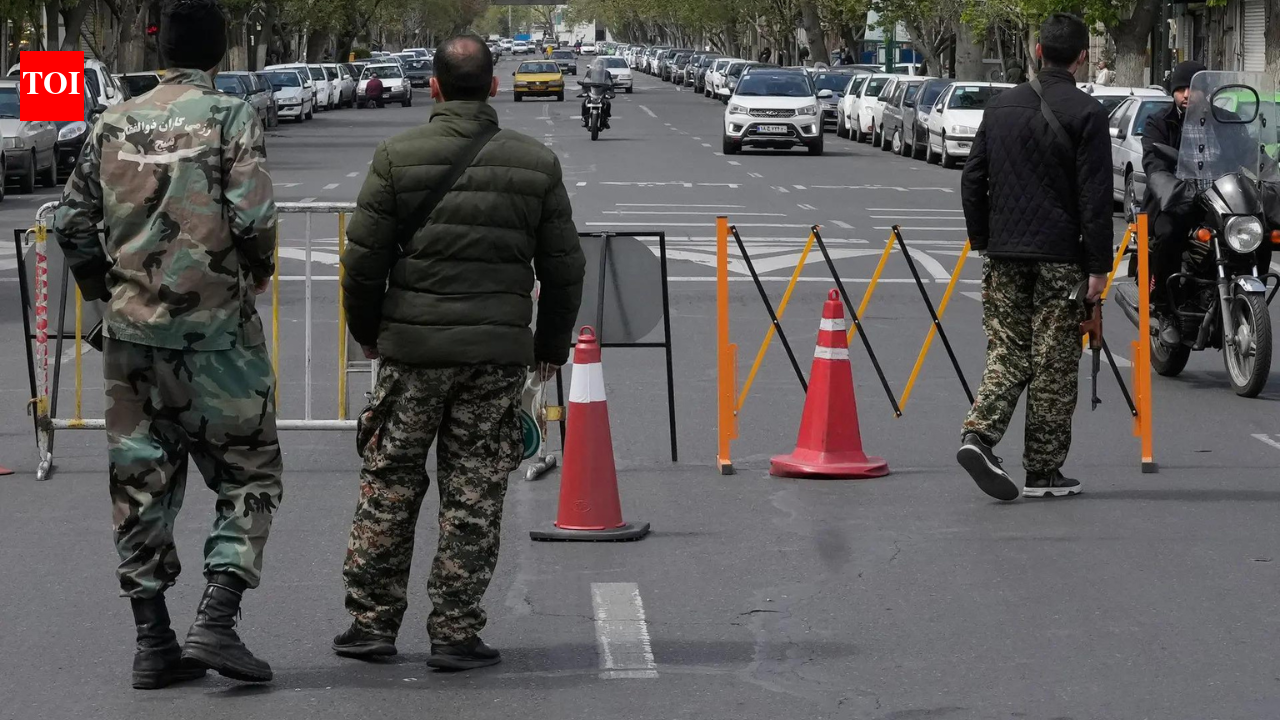 'Will cut off legs': Iran warns aggressors; Russia's Chechen units ready if US launches ground war