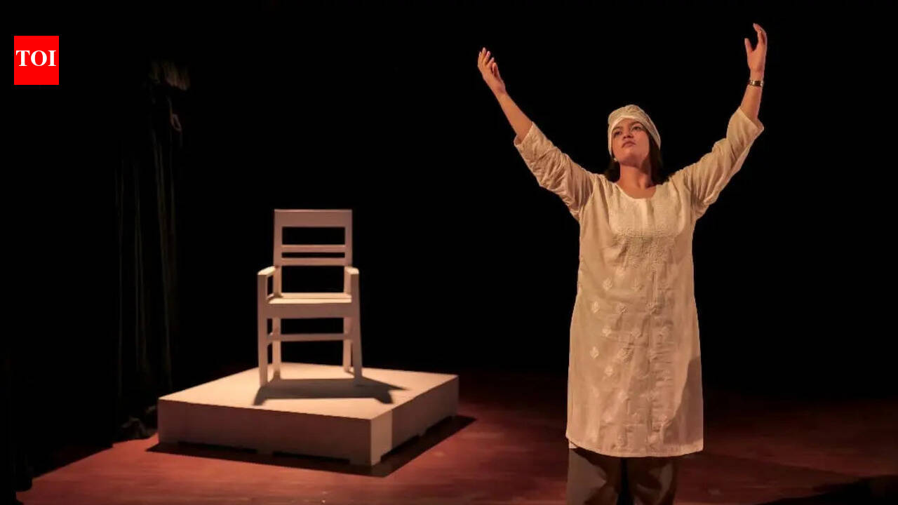 Rangakarmee debuts first English production EERAA, explores silence and self