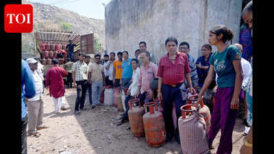 Customers report ghost LPG deliveries in Jamshedpur; Agency under scrutiny for potential black-marketing activities