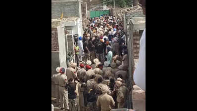 Vigilante justice meets police wall in Mansa; house saved