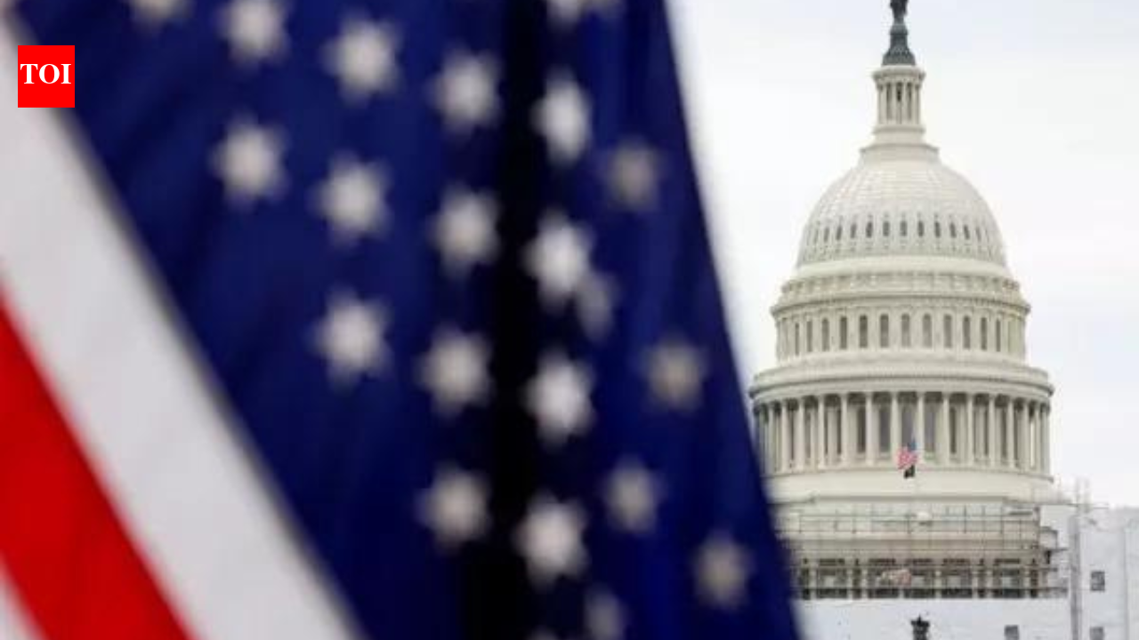 US consumer confidence edges up despite  gas prices; inflation worries rise amid Iran war – The Times of India