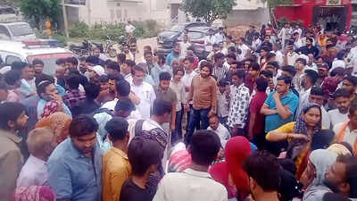Teacher ‘killed’ by in-laws in Ghaziabad’s Loni, two arrested; protest by kin hits traffic