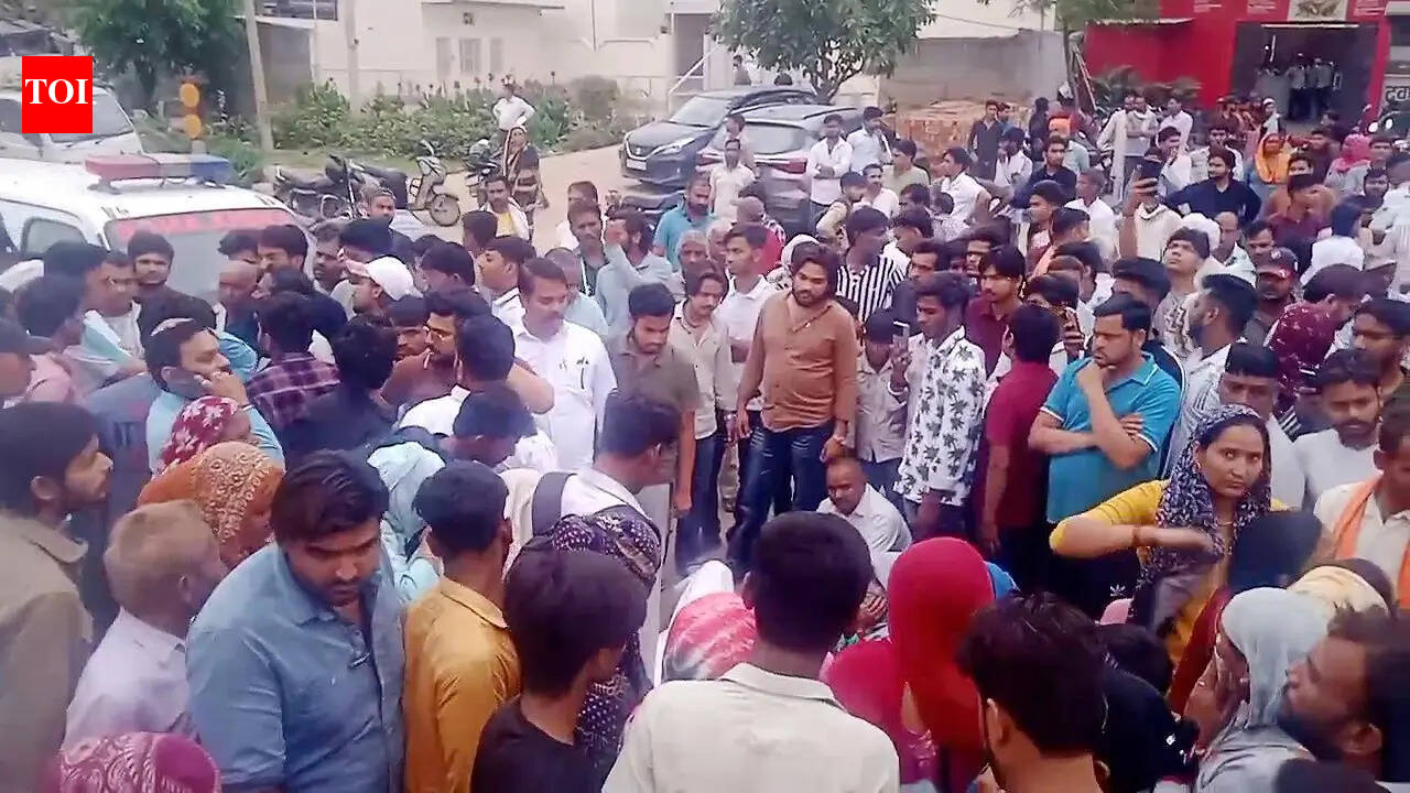 Teacher ‘killed’ by in-laws in Ghaziabad’s Loni, two arrested; protest by kin hits traffic