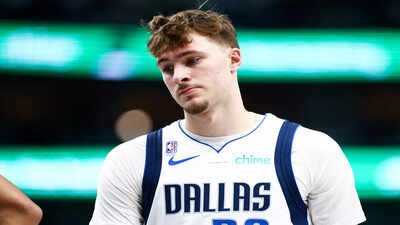 Is Cooper Flagg playing tonight vs the Milwaukee Bucks? Latest update on the Dallas Mavericks star's injury report (March 31, 2026)