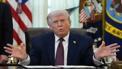 Iran War 'Nears' End? Trump Signals US May 'End Operation' Despite Hormuz Closure | Report