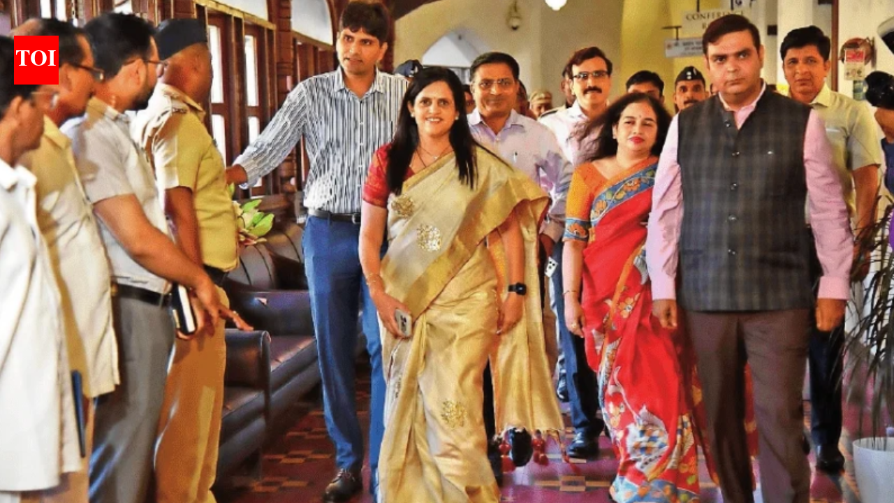 From Metro cheif to BMC commissioner: Who is Ashwini Bhide? Mumbai's first woman in 160 years in history