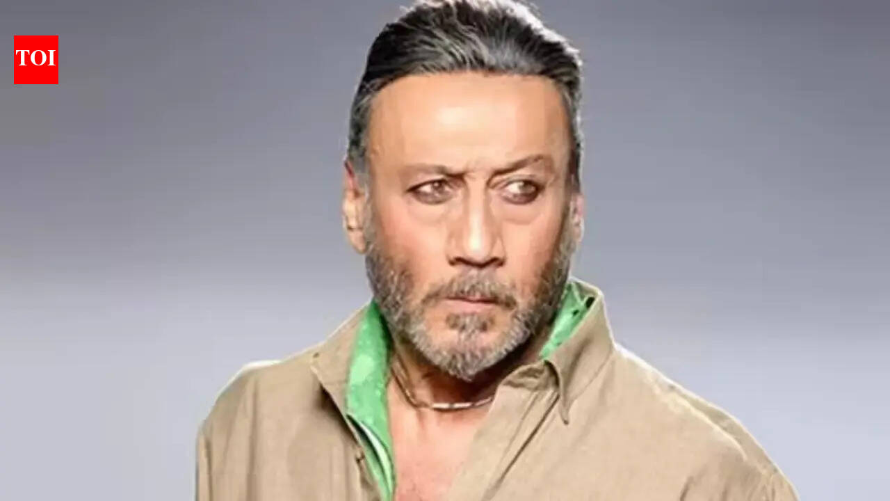 Jackie Shroff grateful to Farah Khan for 'Happy New Year'; Calls it his best look ever