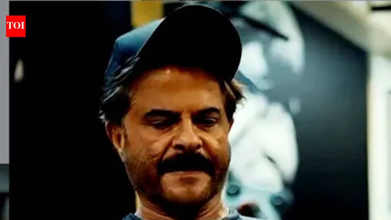 Anil Kapoor inspires fans with his workout at 69, shares powerful message on consistency and discipline