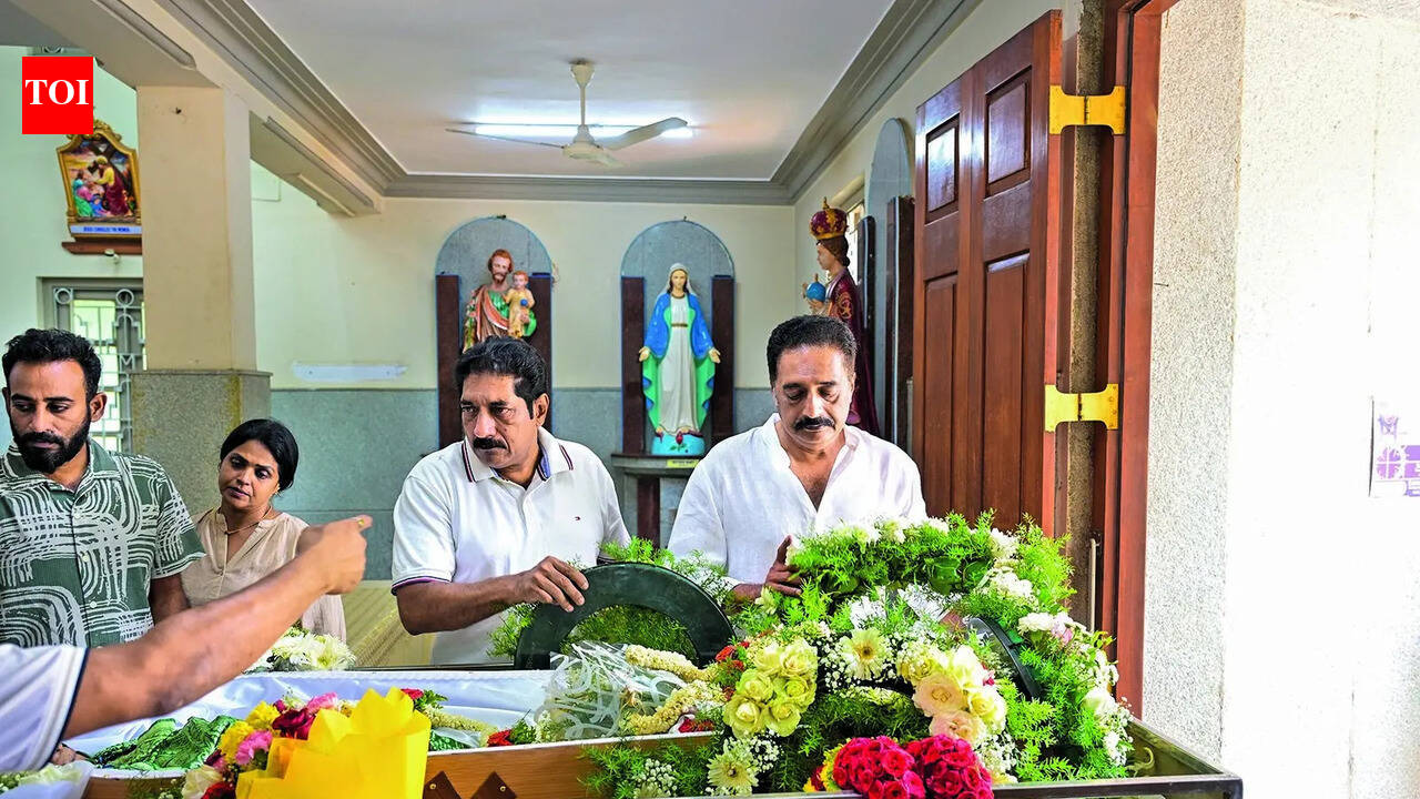 Who am I to deny my mother the right to be buried according to her belief, says Prakash Raj