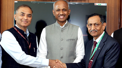 Defence min inks contract of Rs 1,950cr for 2 mountain radars with PSU BEL for IAF