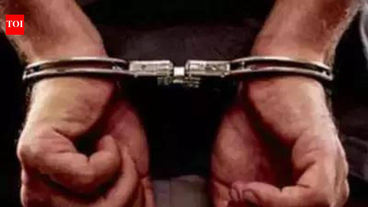 Sacked cop kills wife, stepdaughter with axe, surrenders in Raipur