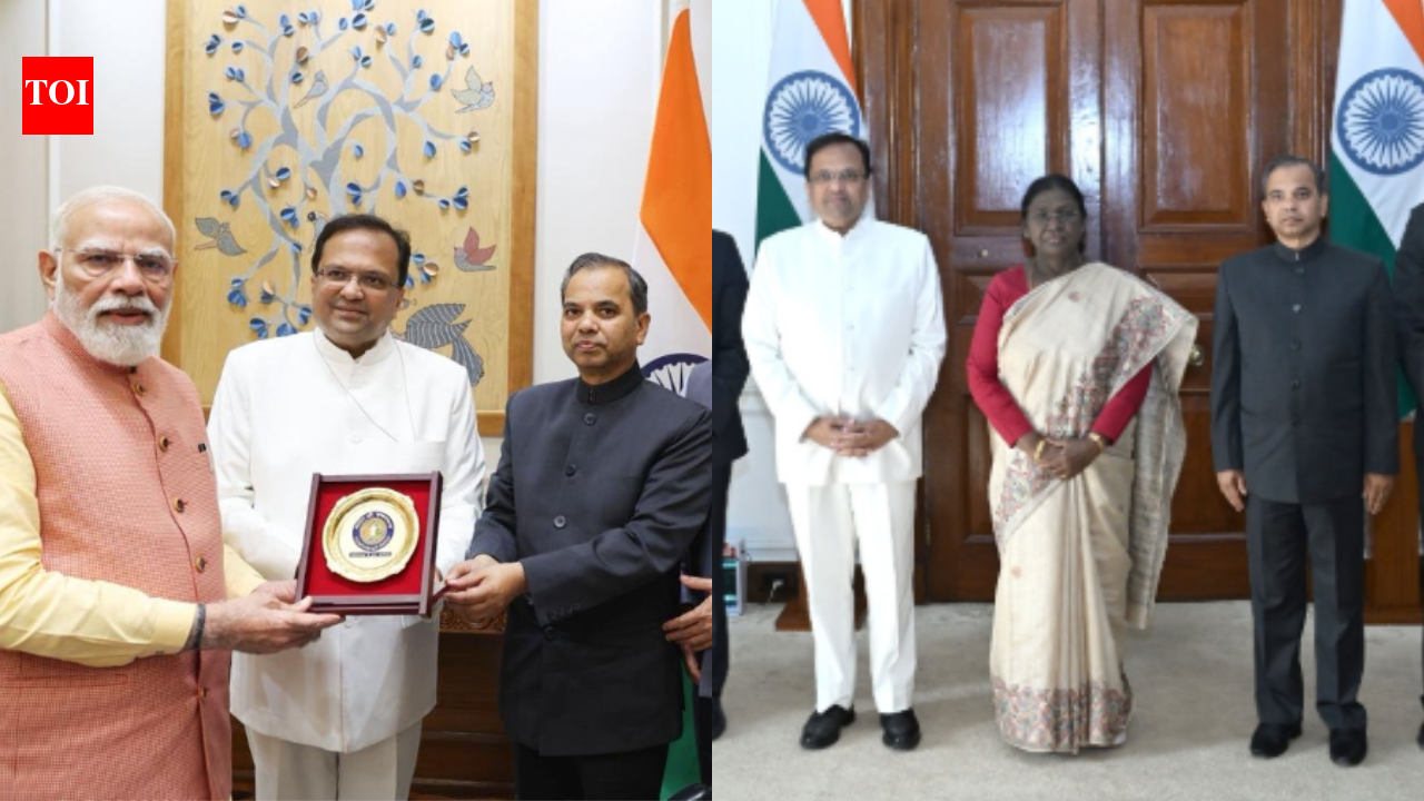 Census 2027 begins: President Murmu, PM Modi among leaders completing self-enumeration