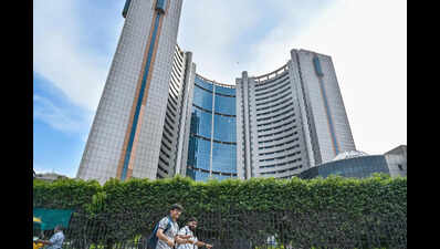 Hope of a new lease of life for 160-yr-old Town Hall as DTTDC shares revamp plan with MCD