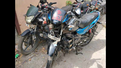 White Ciaz Car Suspected in Fatal Hit-and-Run in Greater Kailash 1