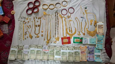 Vigilance officials find 1kg gold, 29 plots with police housing corp official