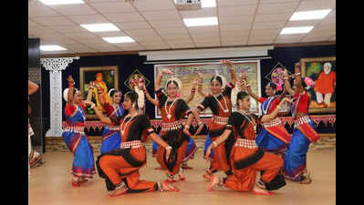 Odisha celebrates Utkal Divas with music, dance and remembrance